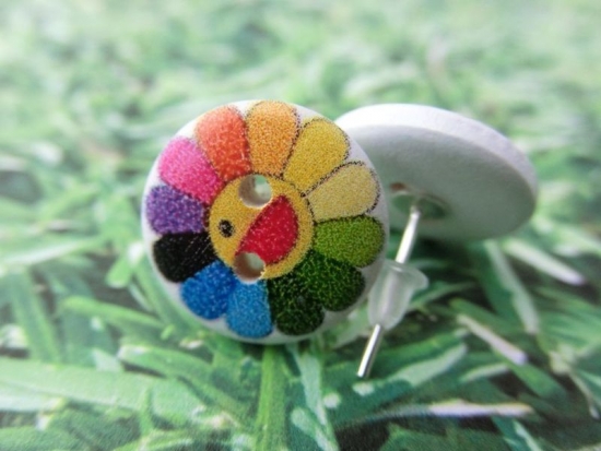 Preview: Holz Knopf Ohrstecker Regenbogen Sonnenblume